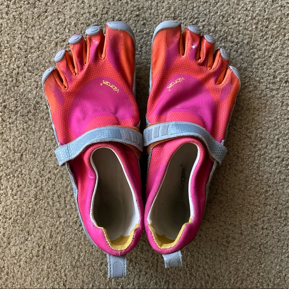 Vibram Five Finger Barefoot Running Shoes
